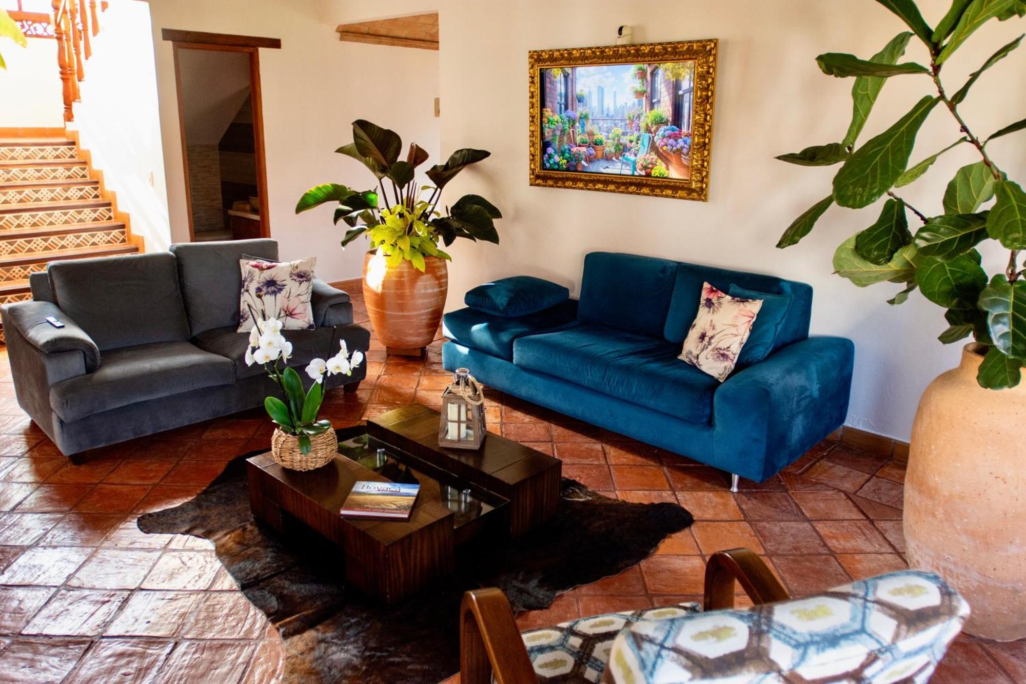 Casa De Las Flores Вилья-де-Лейва Экстерьер фото