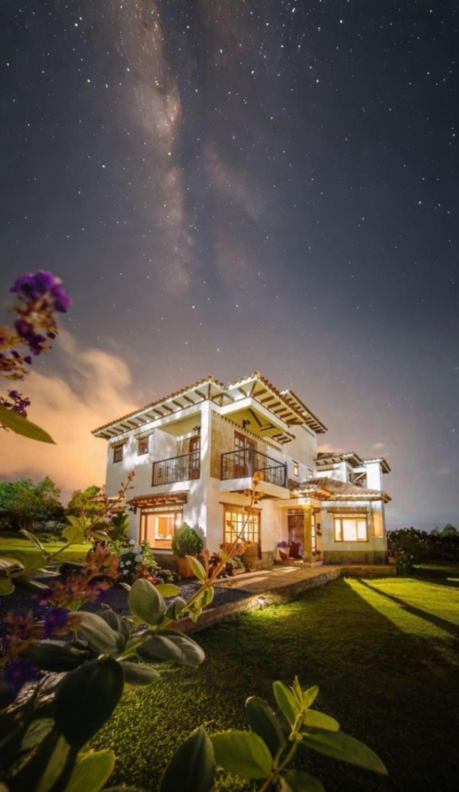 Casa De Las Flores Вилья-де-Лейва Экстерьер фото