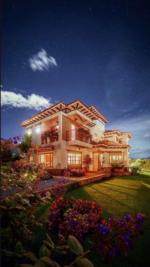 Casa De Las Flores Вилья-де-Лейва Экстерьер фото